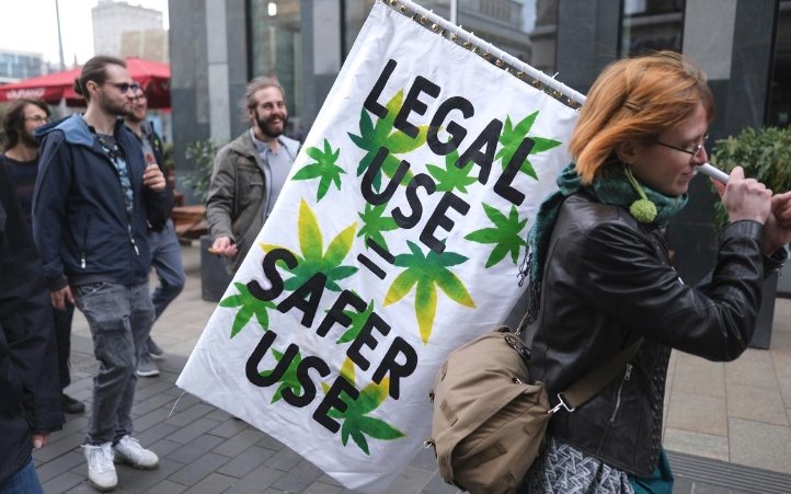 Germany cannabis legalization debate