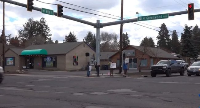 bend cannabis store protest